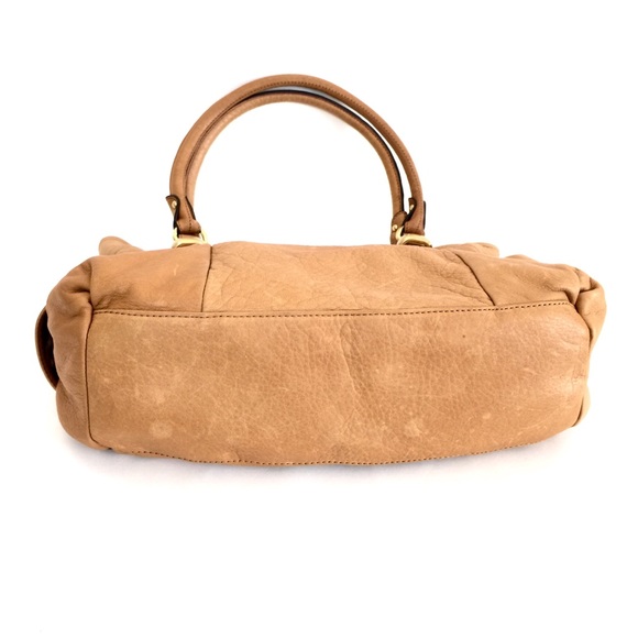 NWTs B. Makowsky Medium Peanut Nubuck Leather Tote - Picture 6 of 16